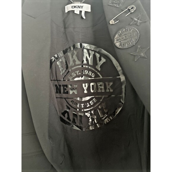 DKNY Women's Embellished Peak-Lapel One-Button Jacket Blazer Modern Chic Black 8 - Picture 12 of 13